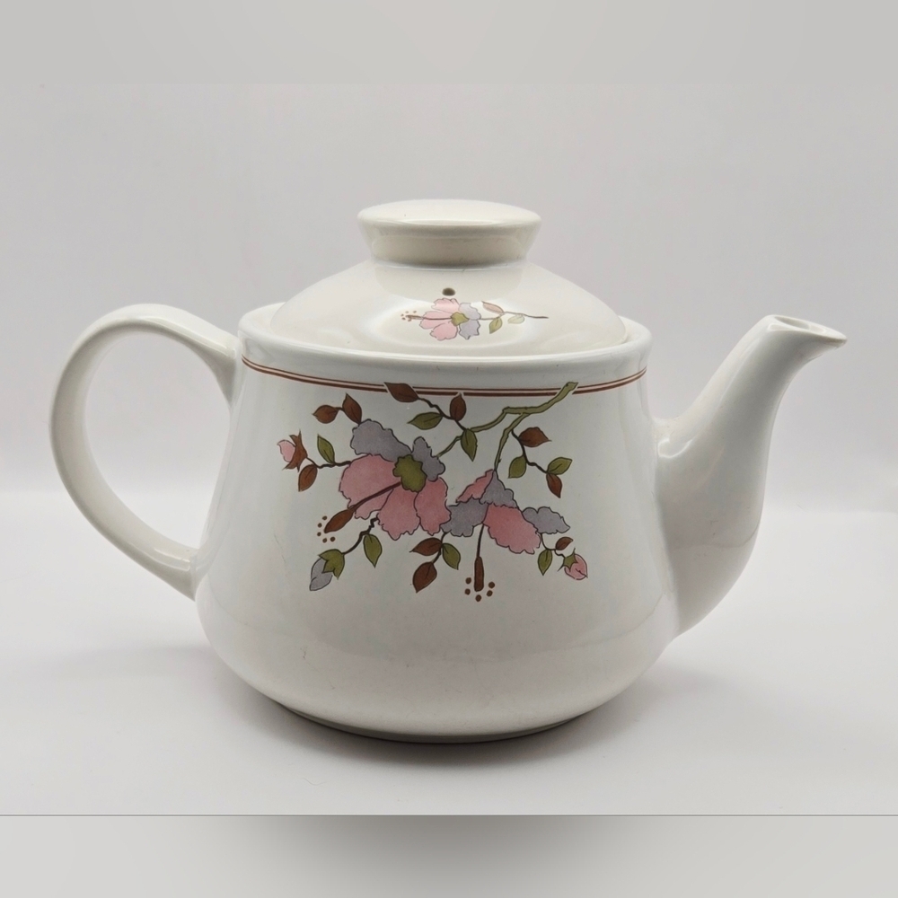 Vintage 90's Sadler Windsor Fine Porcelain Teapot – Floral Pattern